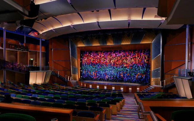 Royal Caribbean Cruise Lines Radiance of the Seas : Aurora Theater