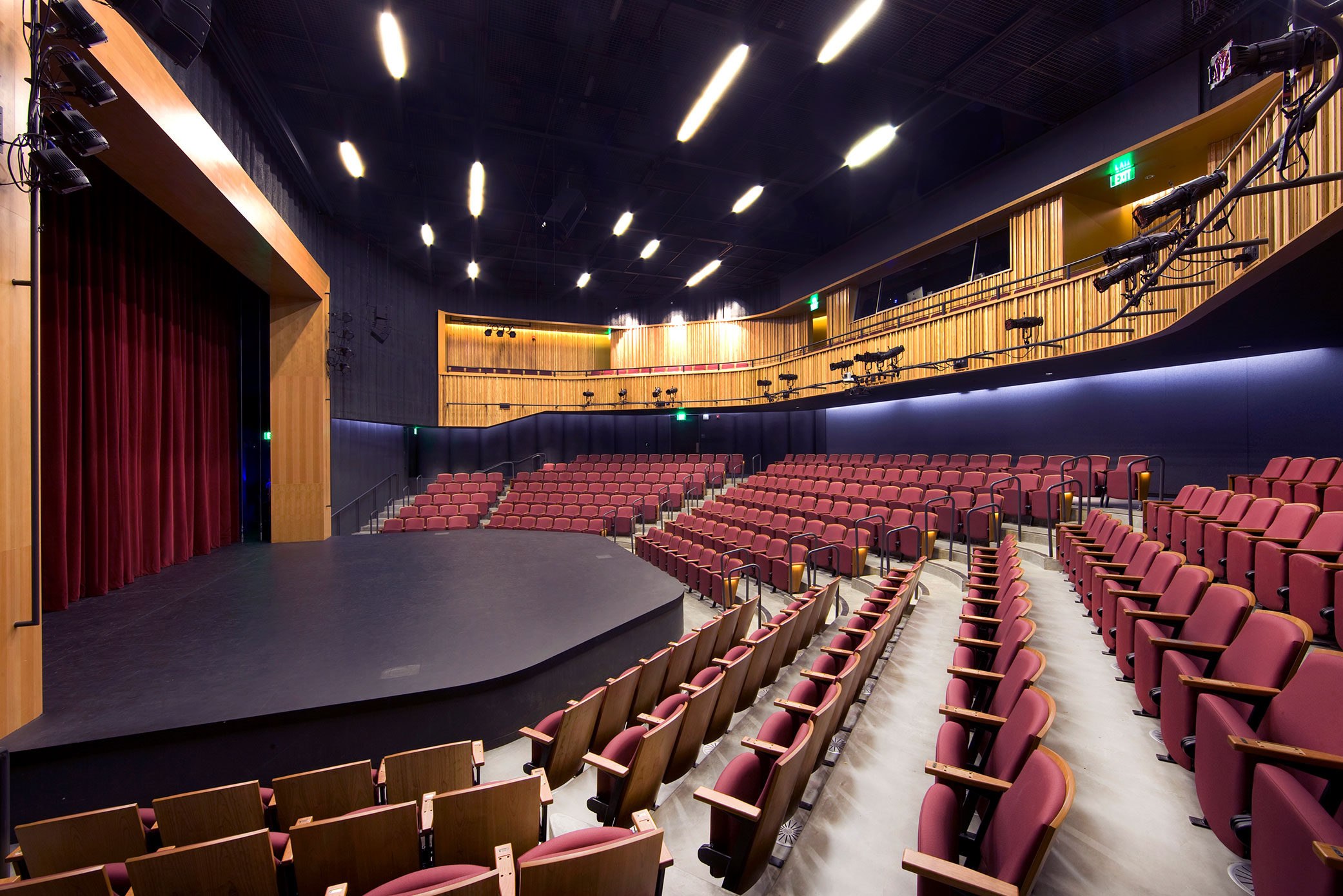 Herb Alpert Educational Village, New Roads School Moss Theater