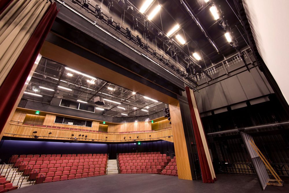 Herb Alpert Educational Village, New Roads School Moss Theater